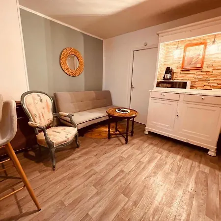Appartement Le Charme Du Bouchon Troyen - Cosy&central
