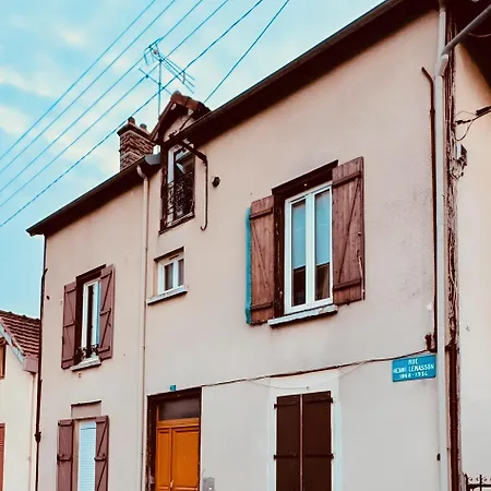 Le Charme Du Bouchon Troyen - Cosy&central Appartement