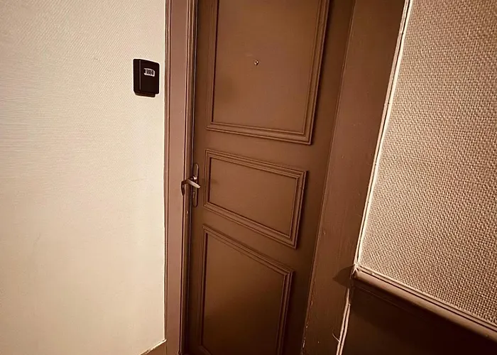 Le Charme Du Bouchon Troyen - Cosy&central Troyes